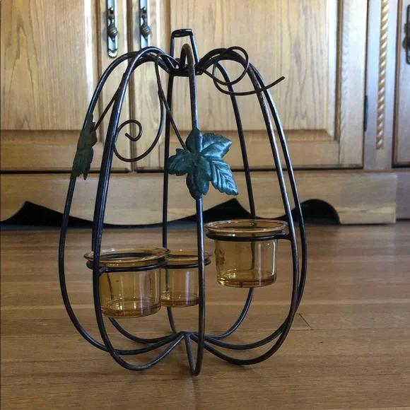 Yankee Candle Metal candle holder - Picture 1 of 10
